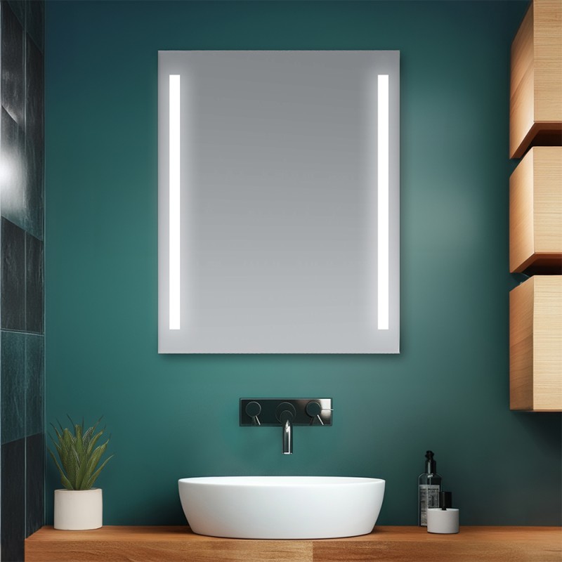 Specchio bagno 60x80 cm con LED laterali e installazione reversibile